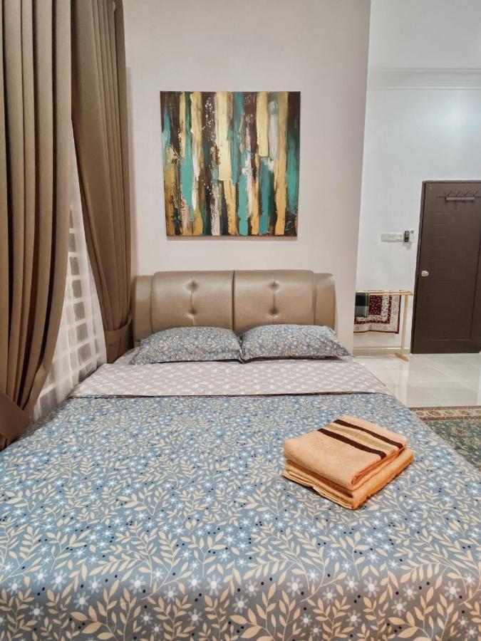 De Jara Guesthouse Dungun For Malay Exterior photo