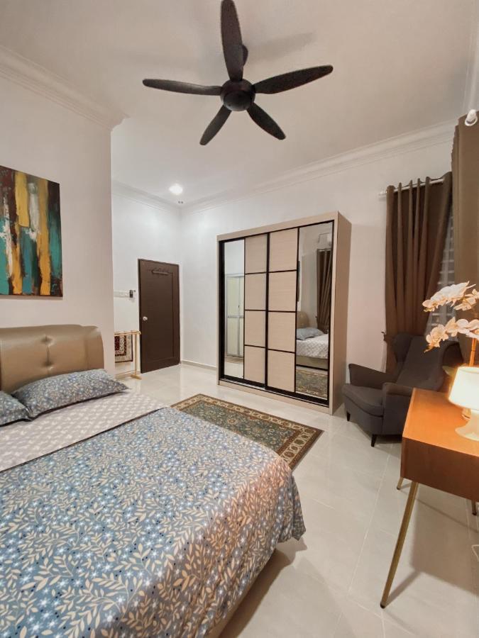De Jara Guesthouse Dungun For Malay Exterior photo